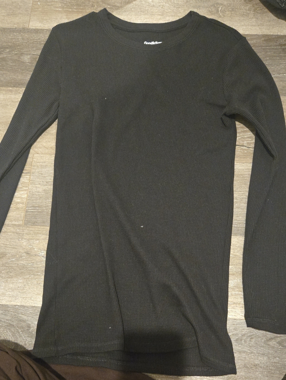Men's Black Ribbed Long-Sleeve Sweater